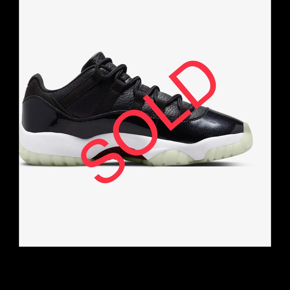 Air Jordan 11 Retro Low
Shoes size 10